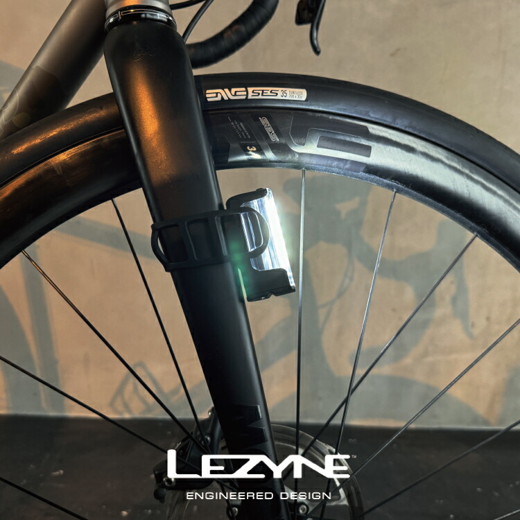 楽天市場】LEZYNE レザイン STRIP DRIVE FRONT 700+ フロントライト
