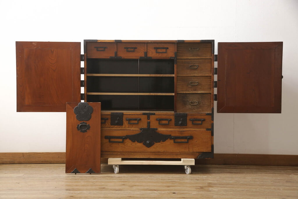 楽天市場】☆事前問合せ必須☆ 和製アンティーク 観音開き 帳場箪笥