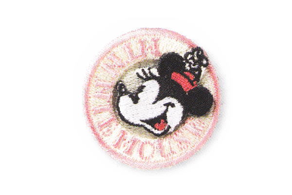 楽天市場】【日本製】【ディズニーキャラクター】刺繍ピンバッチ