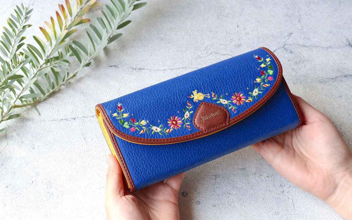 楽天市場】かぶせ長財布 刺繍 鳥 jocomomola ホコモモラ ペタロ
