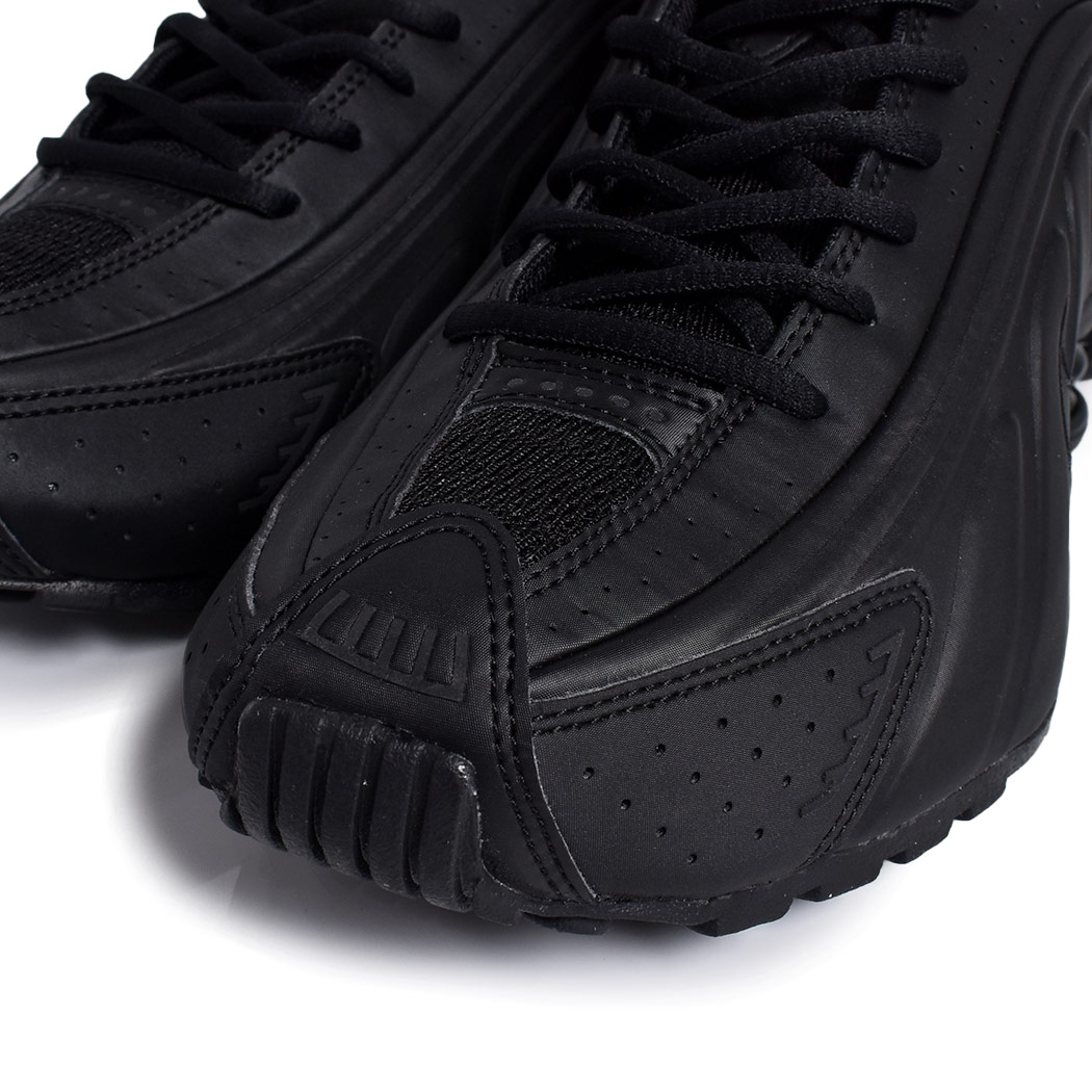 楽天市場】[クーポン＆P2倍！]NIKE SHOX R4 