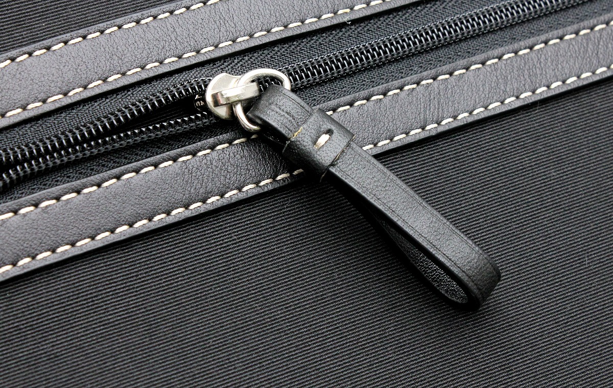 楽天市場】【未使用品】【バッグ】COACH コーチ シグネチャー キャリー