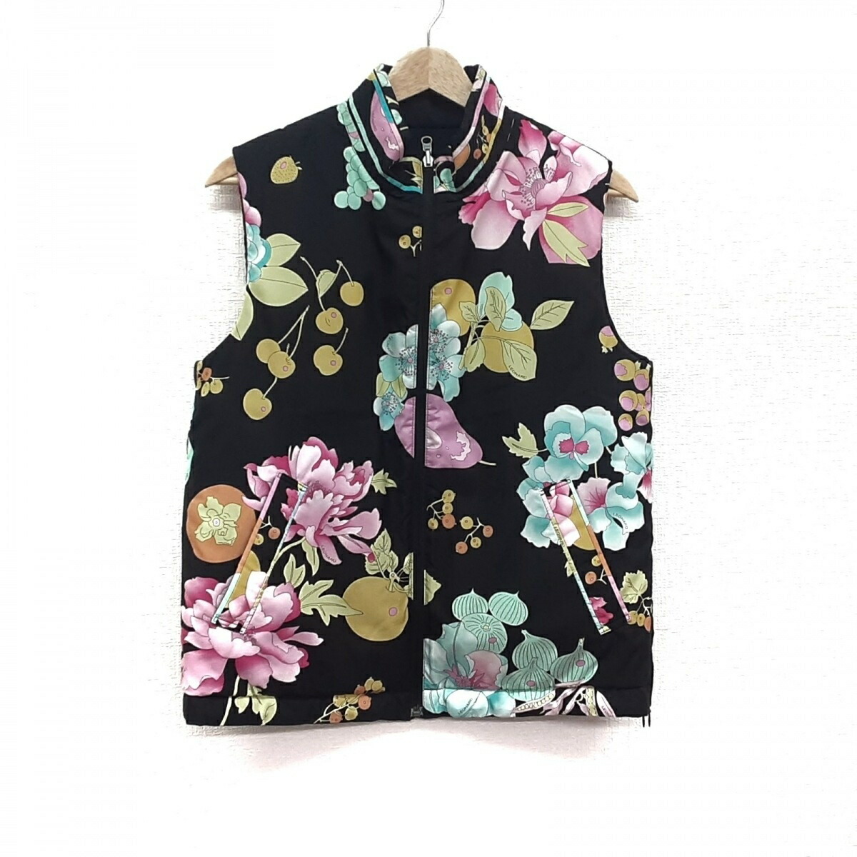 LEONARD 花柄 ダウンベスト LEONARD 花柄 ダウンベスト LEONARD