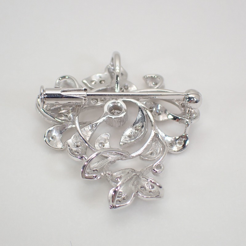 楽天市場】K18WGダイヤ0.38ctブローチペンダントトップ兼用【中古