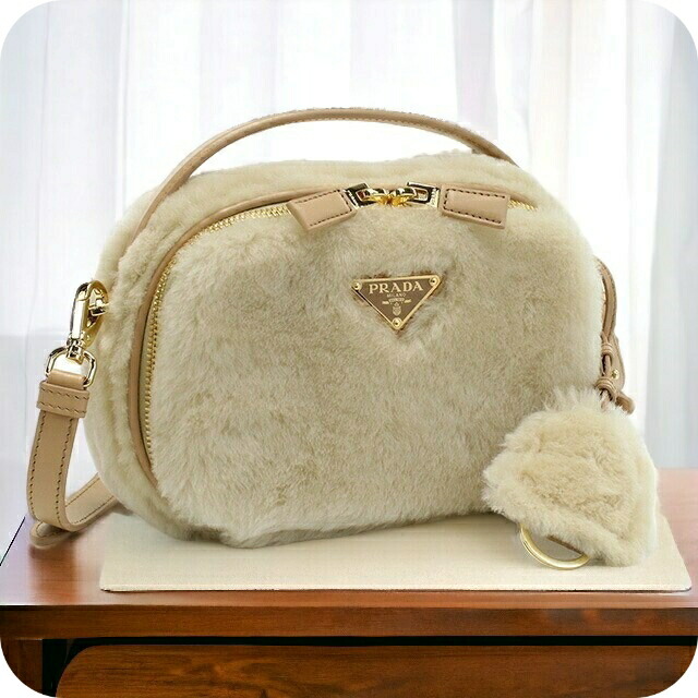 楽天市場】ファー（ブランドプラダ）（ショルダーバッグ