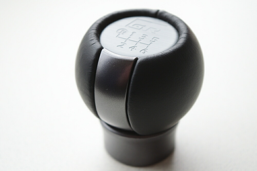 楽天市場】GR86用 トヨタ純正「GR」ロゴプレート付きレザーシフトノブ