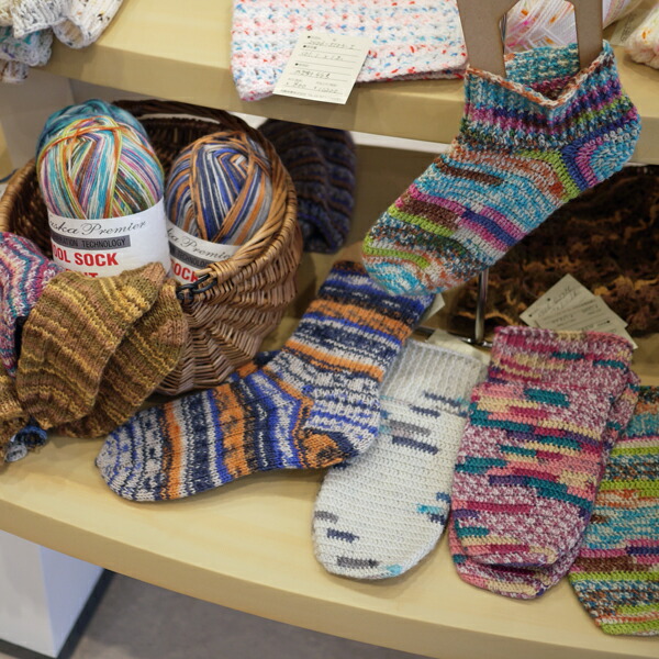 楽天市場】ウールソックプリント ナスカ 内藤商事 【KY】 毛糸 編み物