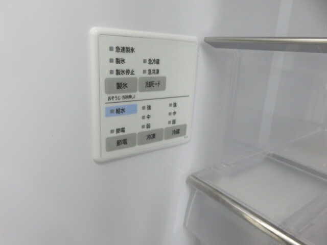 楽天市場】【中古品】冷蔵庫 日立 R-S40K-XN型 片開き5ドア 真空チルド