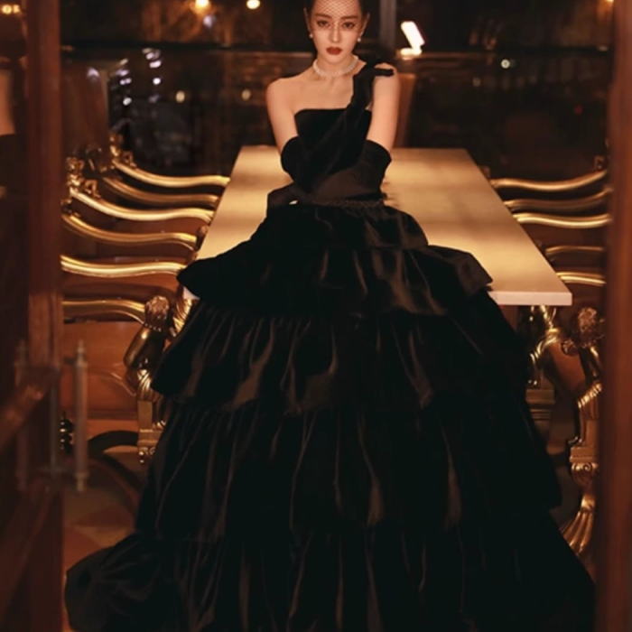 楽天市場】ANGEL カラードレス 新作 ベアトップ ベロア フリル ロング