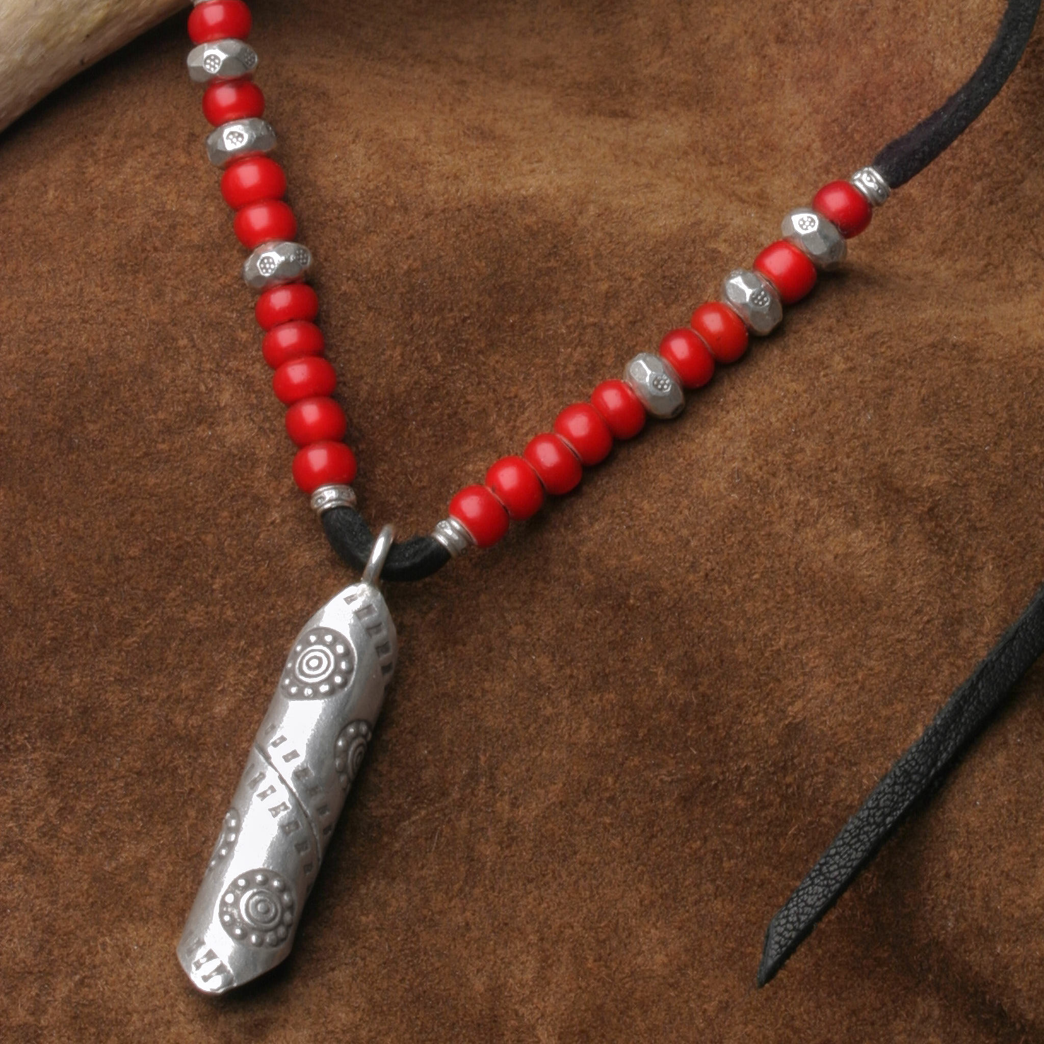 楽天市場】カレン 族 シルバー ホワイトハート アンティークビーズ 鹿