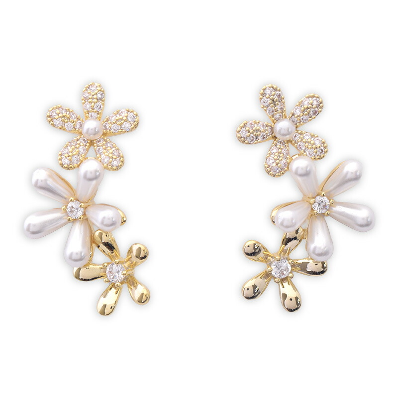 楽天市場】フラワーモチーフピアス ゴールド フラワー お花 3連