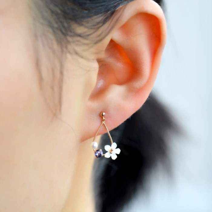 楽天市場】日本製 ピアス K18 お花 フラワー 真珠 パール 18金 真珠