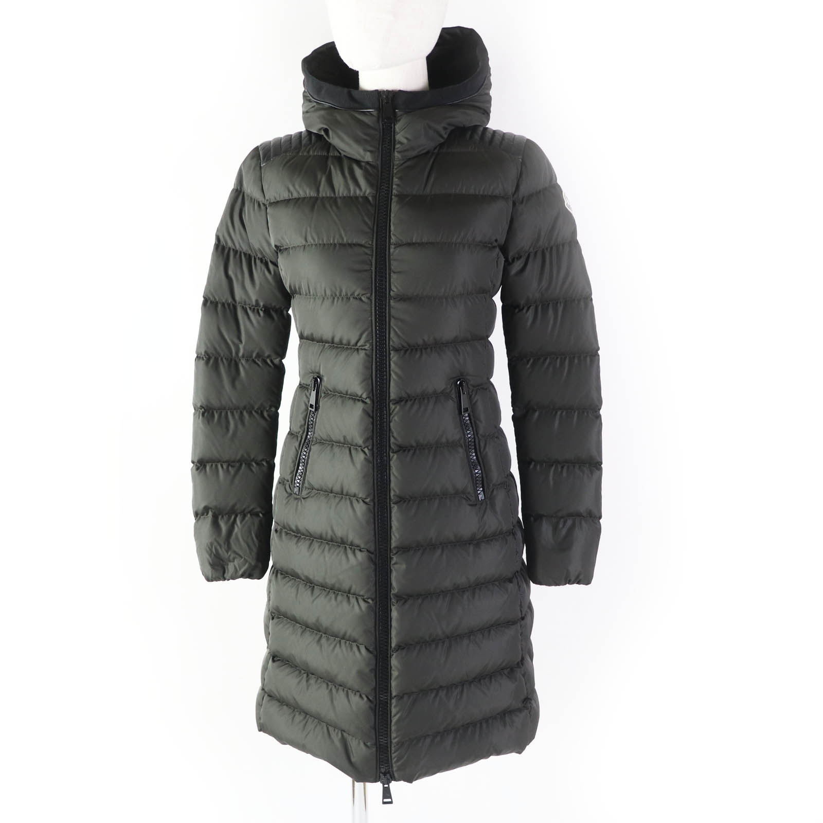 楽天市場】美品◎MONCLER モンクレール TALEVE タレヴ ナイロン