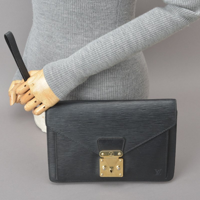 楽天市場】ルイヴィトン ポシェット セリエ ドラゴンヌ クラッチバッグ