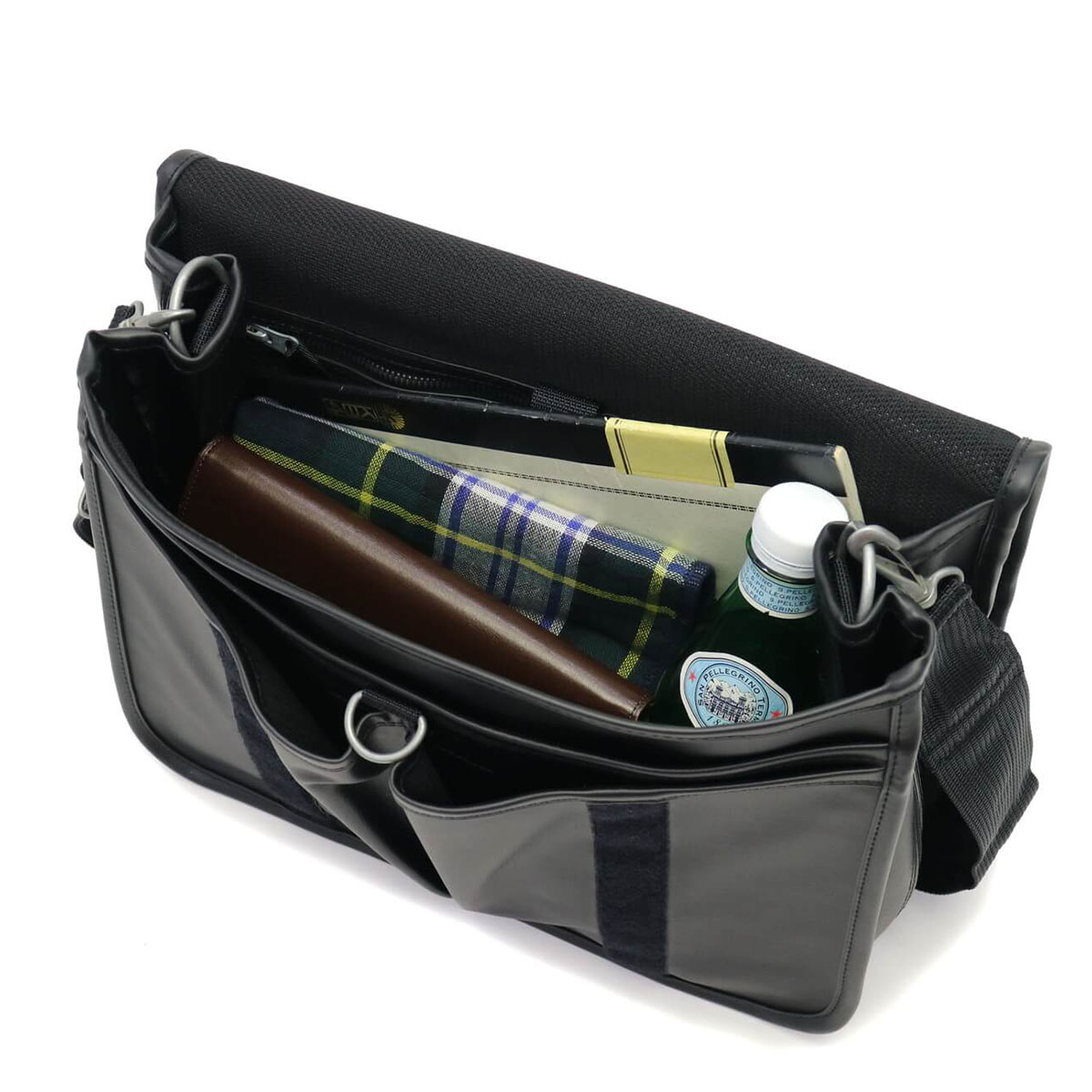 楽天市場】ラゲッジ レーベル ニューライナー ショルダーバッグ 960