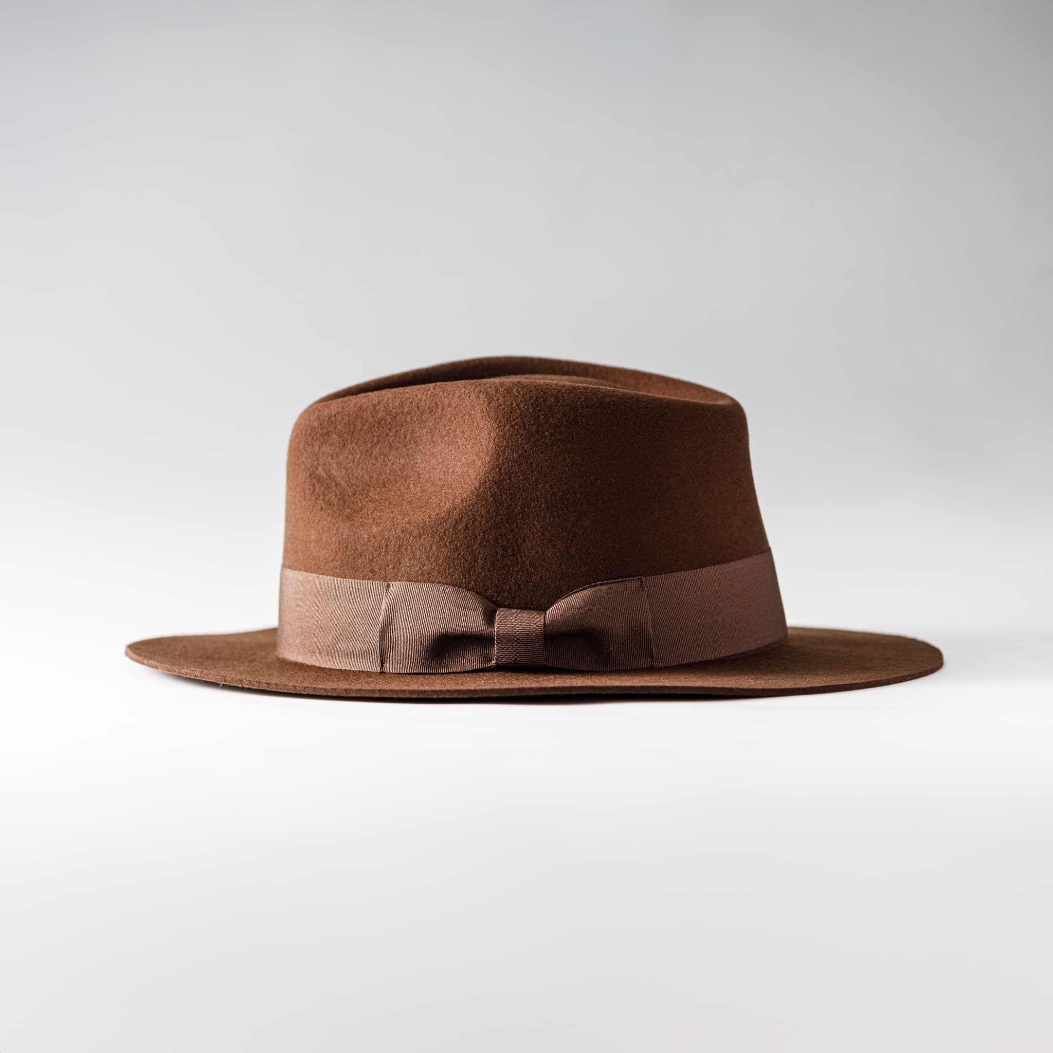 楽天市場】MIDDLE BRIM FLAT HAT ミドルブリムフラットハット 帽子