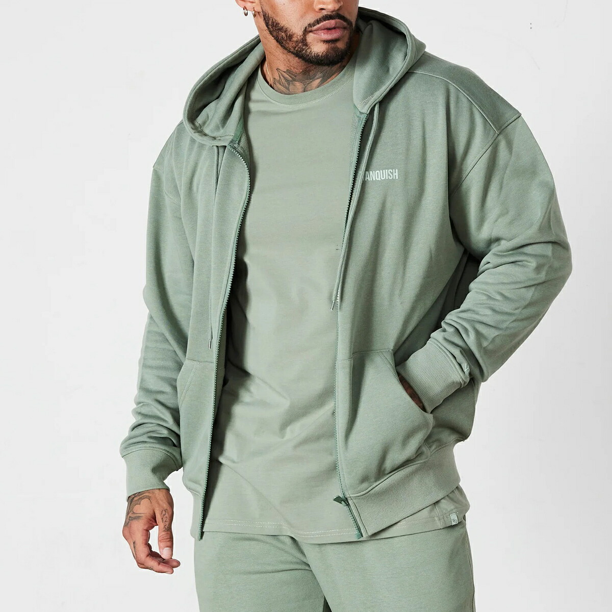 楽天市場】ヴァンキッシュ フィットネス フルジップ パーカー VANQUISH