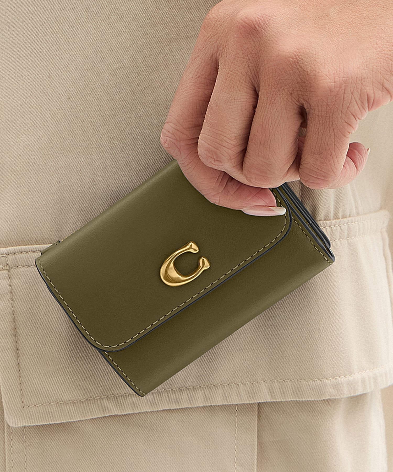 COACH｜【公式】エッセンシャル カード ホルダー ウォレット | Rakuten