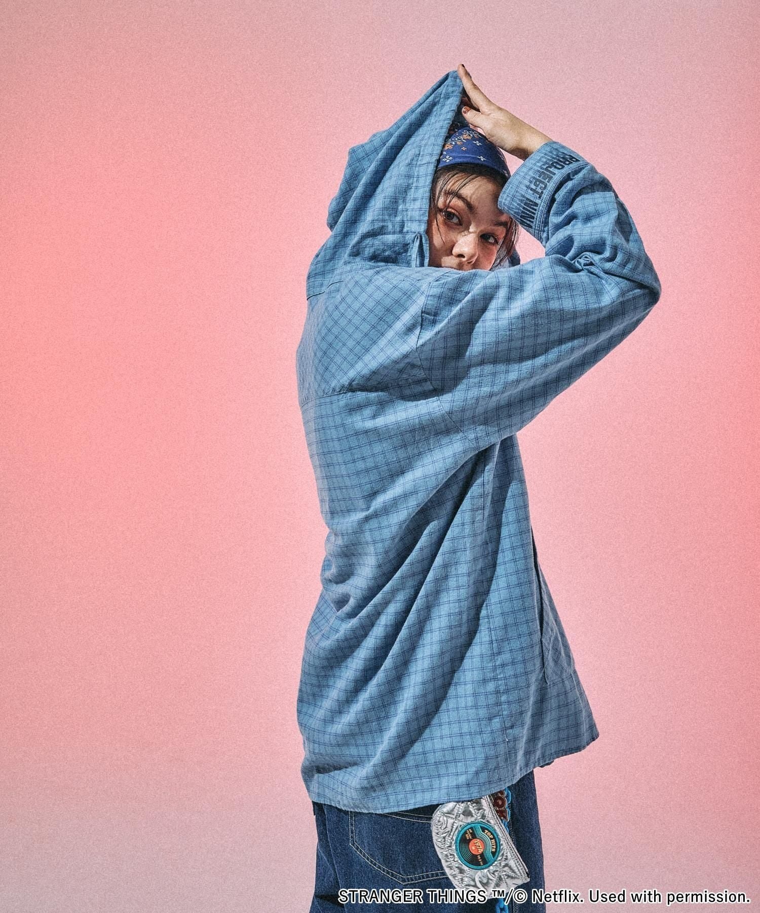 niko and ｜【STRANGER THINGS】コラボ チェックフードシャツ