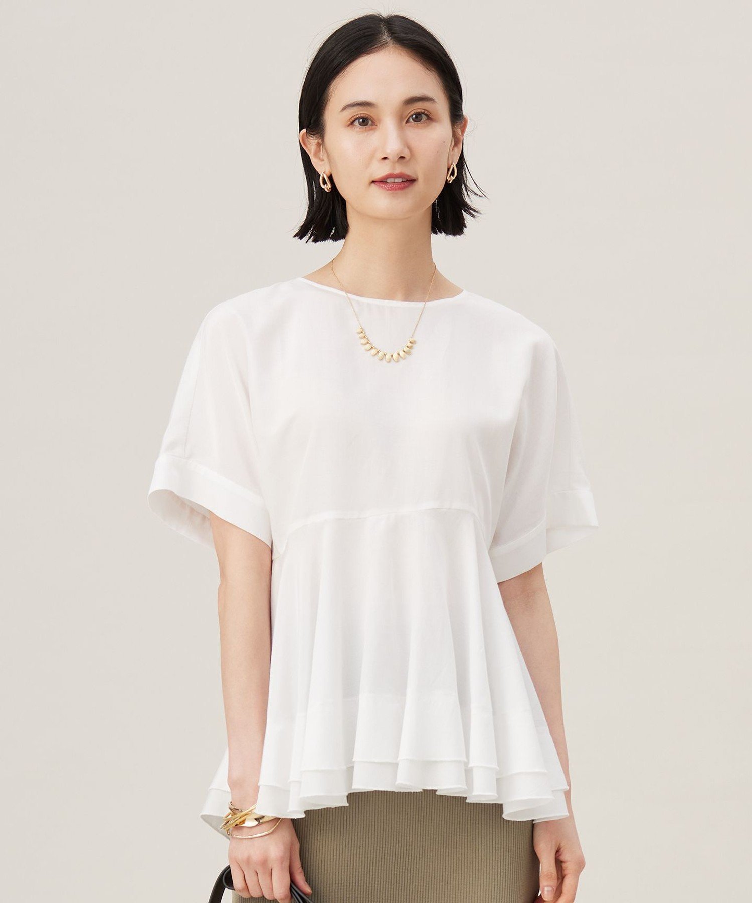 自由区｜【洗える】ソフトリネンペプラム ブラウス | Rakuten Fashion