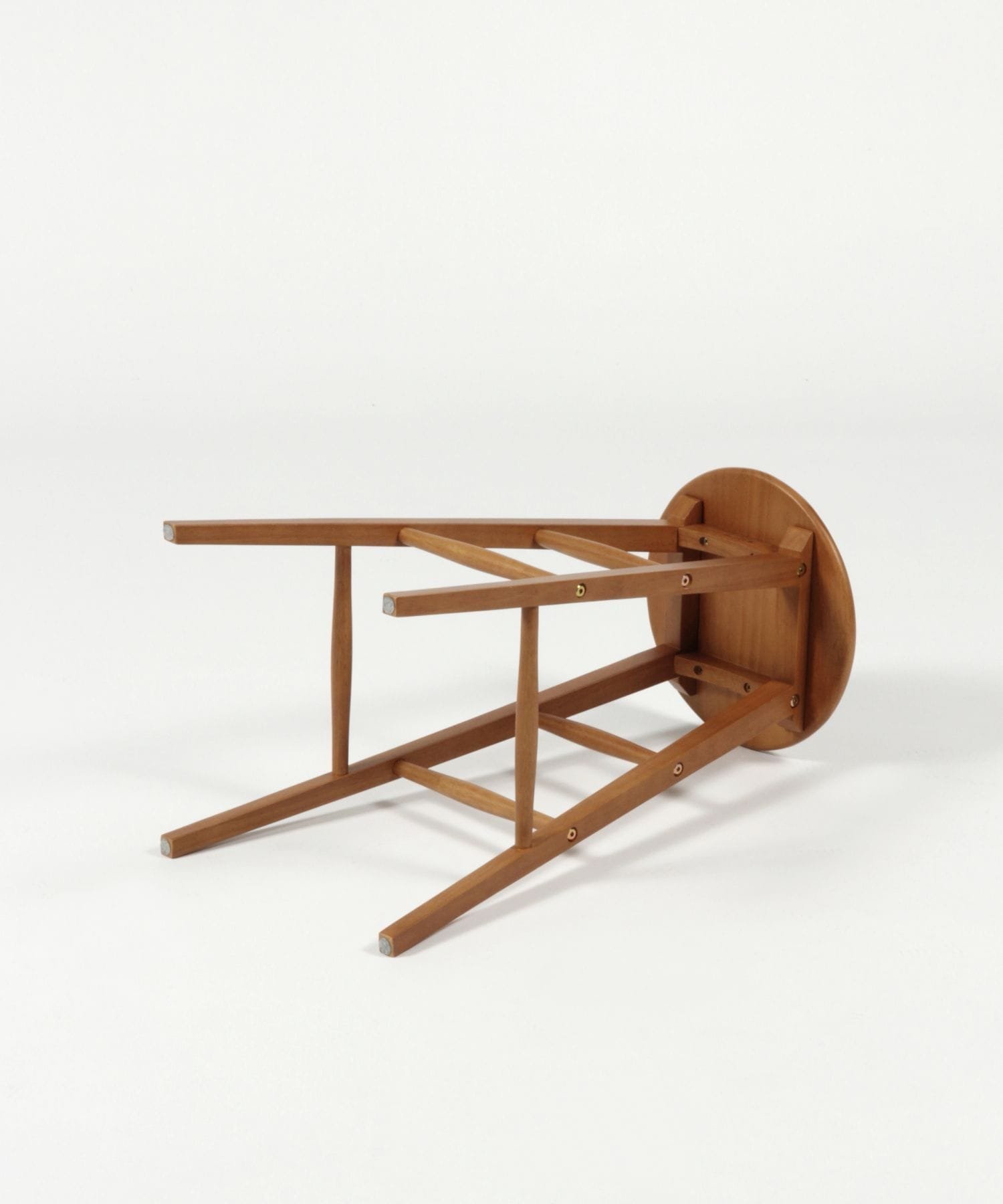 studio CLIP｜【daily CLIP】無垢のラウンドハイスツール | Rakuten