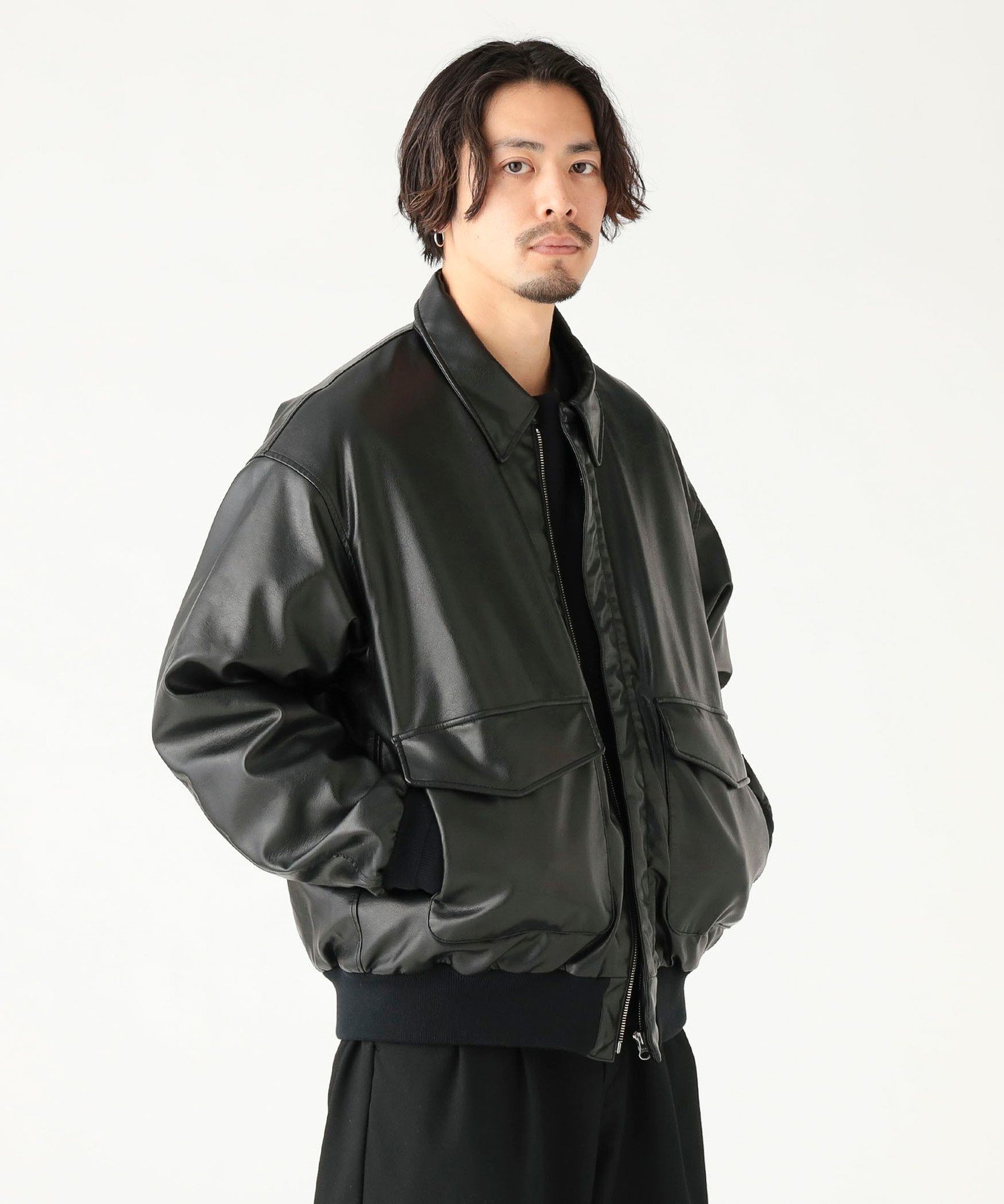 B:MING LIFE STORE by BEAMS｜フェイクレザー 中綿 A2 フライト