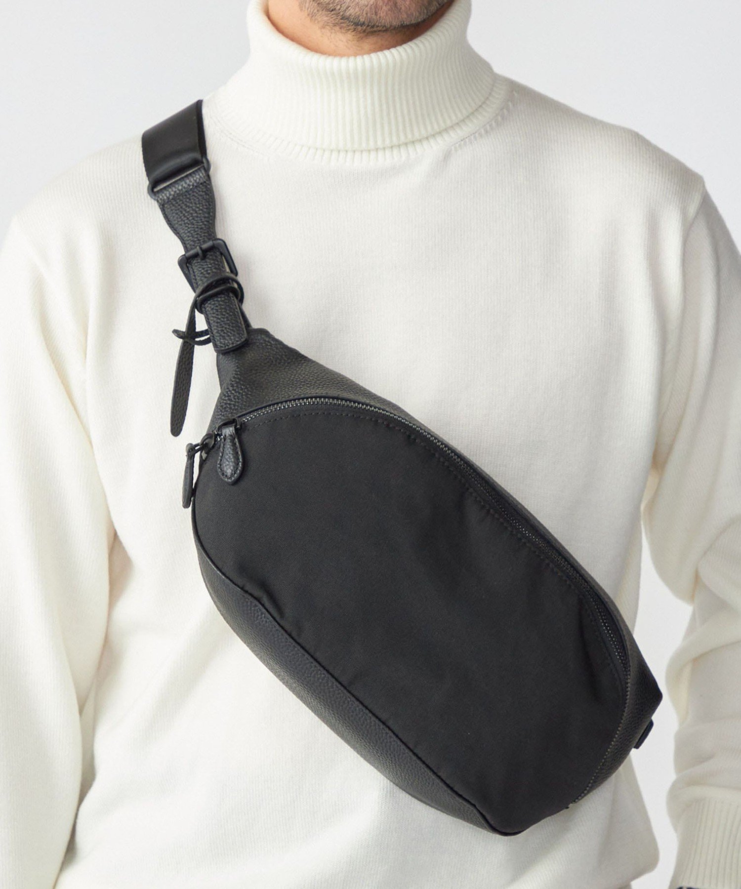 楽天市場】ボディバッグ・ウエストポーチ（素材（生地・毛糸）:本革