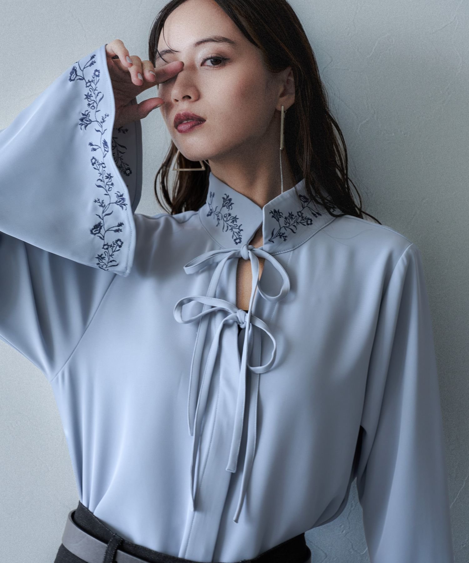 HARE｜2WAYフラワーシシュウブラウス | Rakuten Fashion(楽天