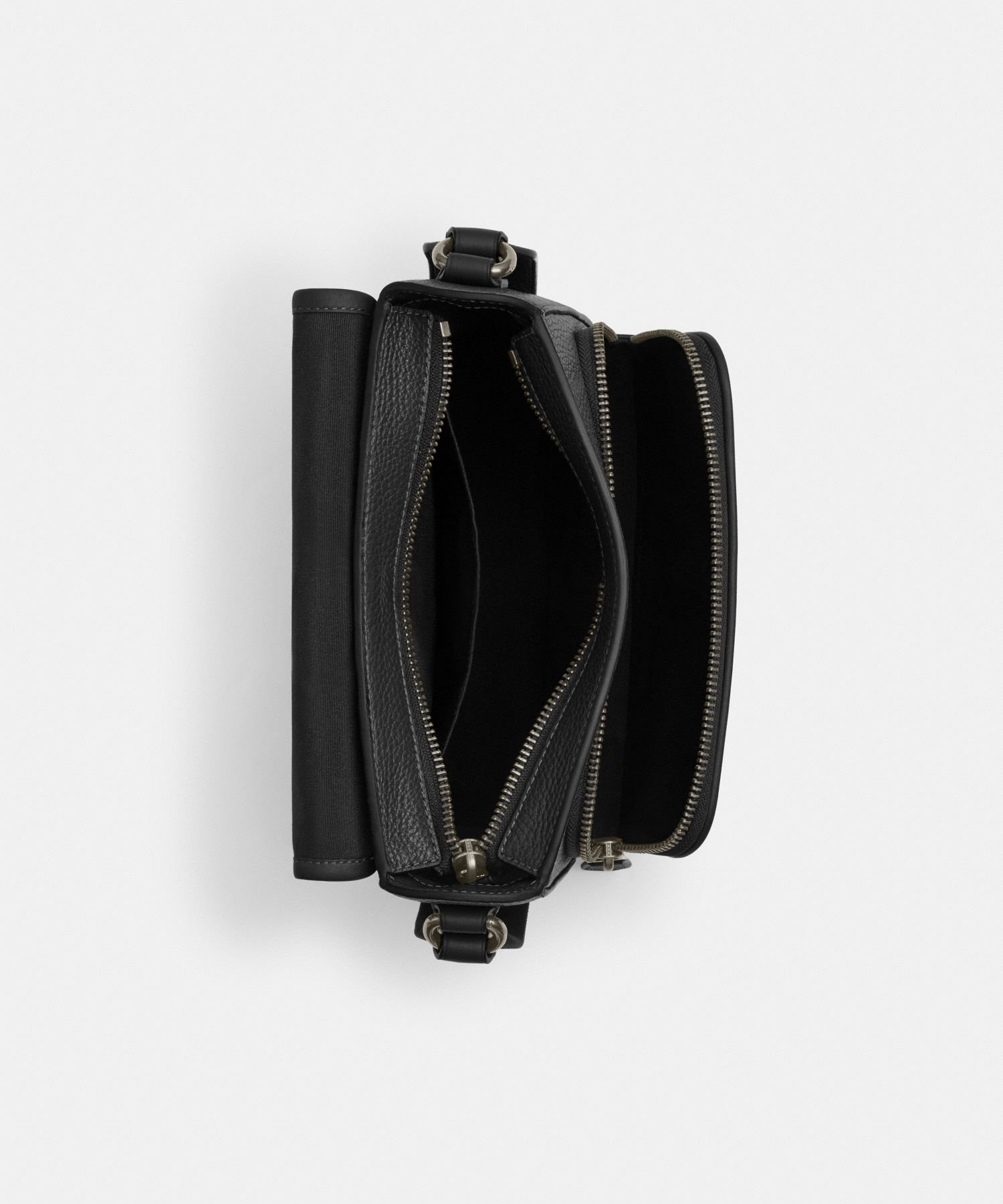 COACH OUTLET｜【公式】サリバン フラップ クロスボディ バッグ