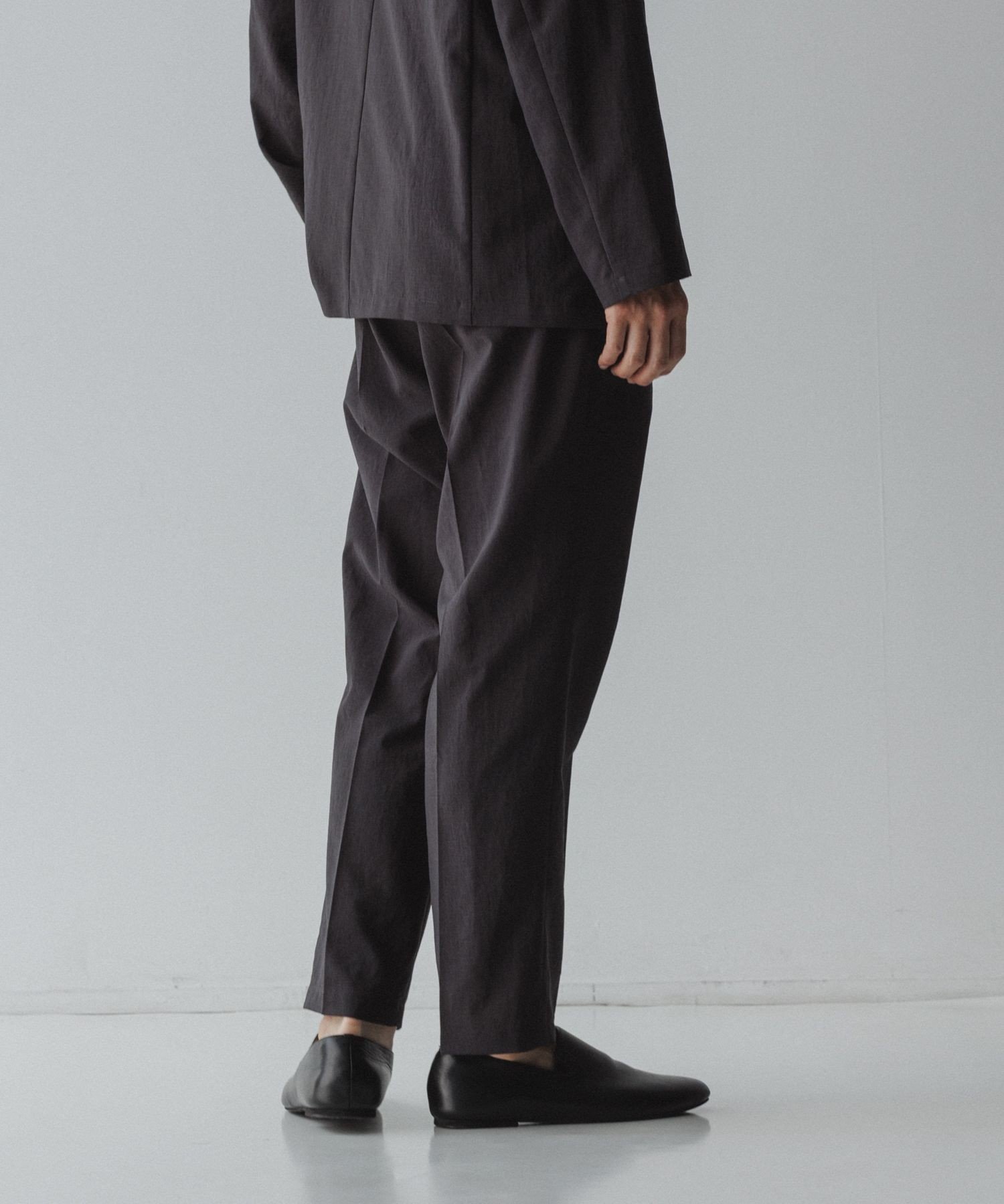 ADAM ET ROPE'｜【RIRANCHA】サマーセットアップ / ノーカラー