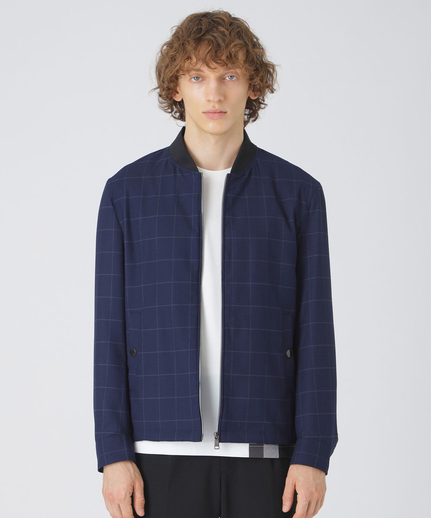 BLUE LABEL / BLACK LABEL CRESTBRIDGE｜【一部店舗限定】ウインドー