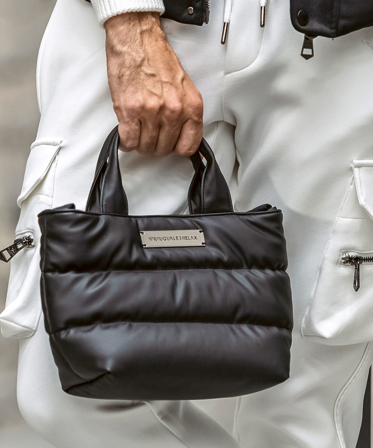 SHIFFON｜1PIU1UGUALE3 RELAX シルバーロゴプレートパデッドミニトート