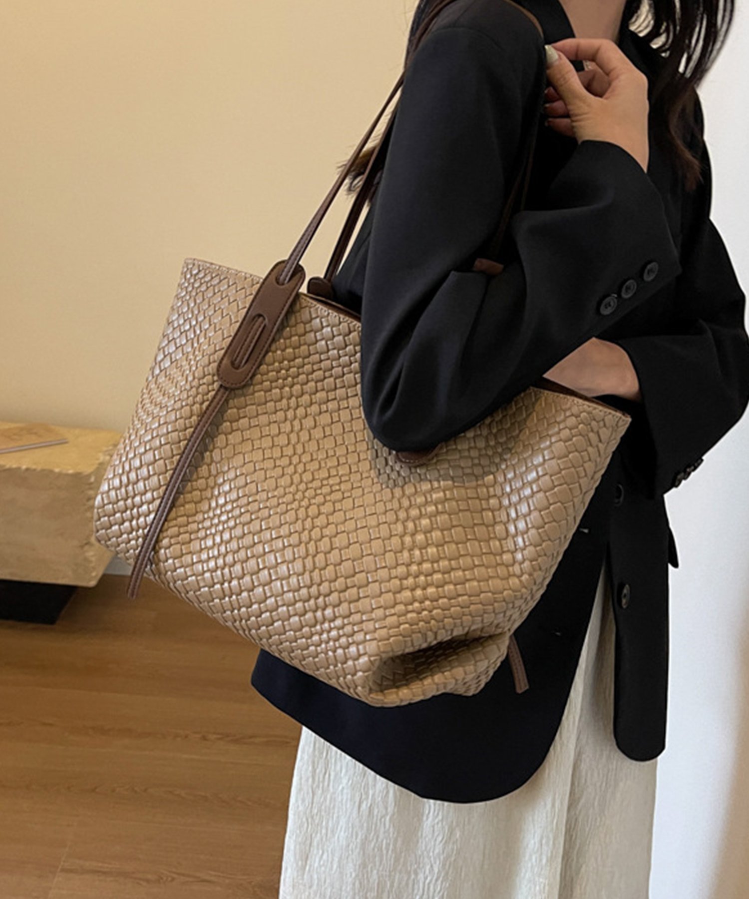 chuclla｜A4収納可 編み込み レザーライク ショルダートートバッグ