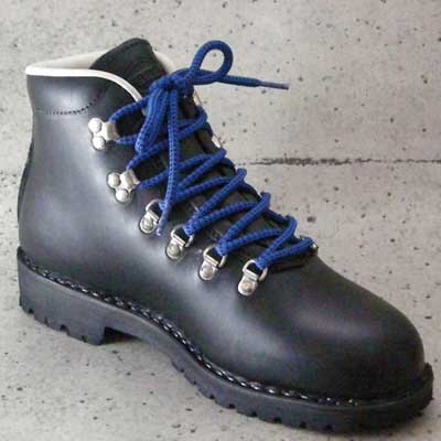 楽天市場】《メレルの原点》イタリア製のトレッキングシューズ MERRELL