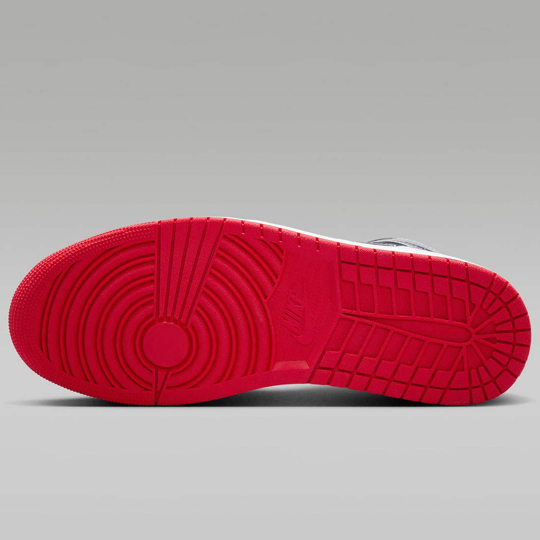 楽天市場】ナイキ エア ジョーダン 1 ミッド NIKE AIR JORDAN 1 MID