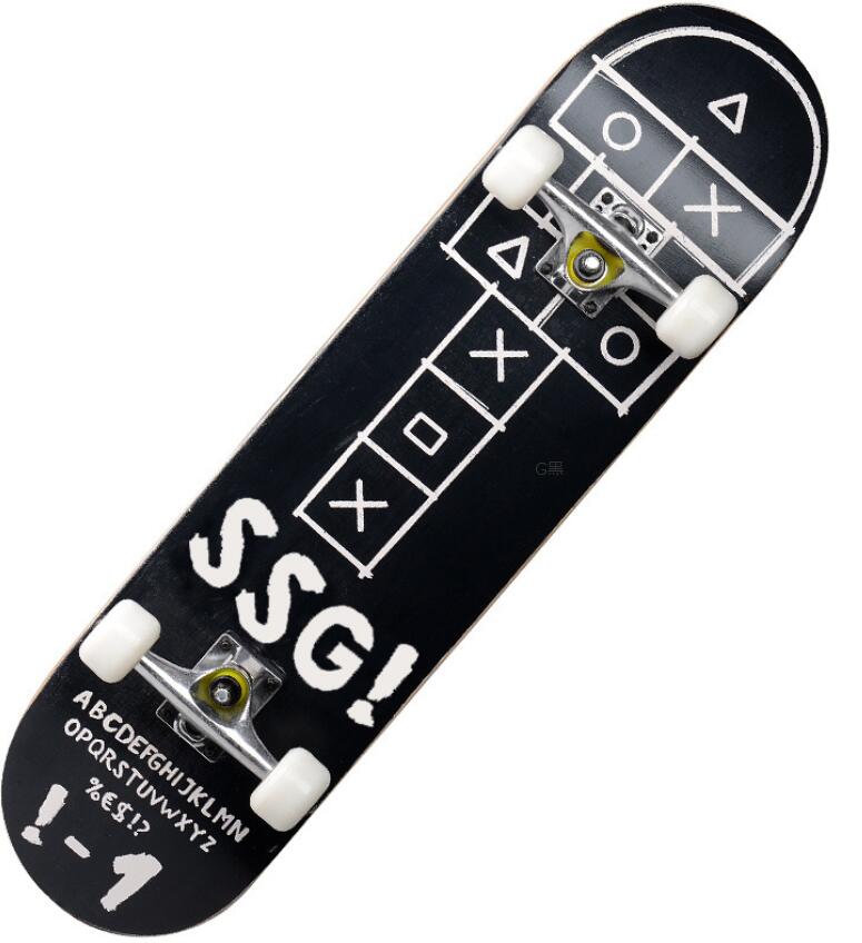 楽天市場】スケボー デッキ 板 初心者 スケートボード コンプリート