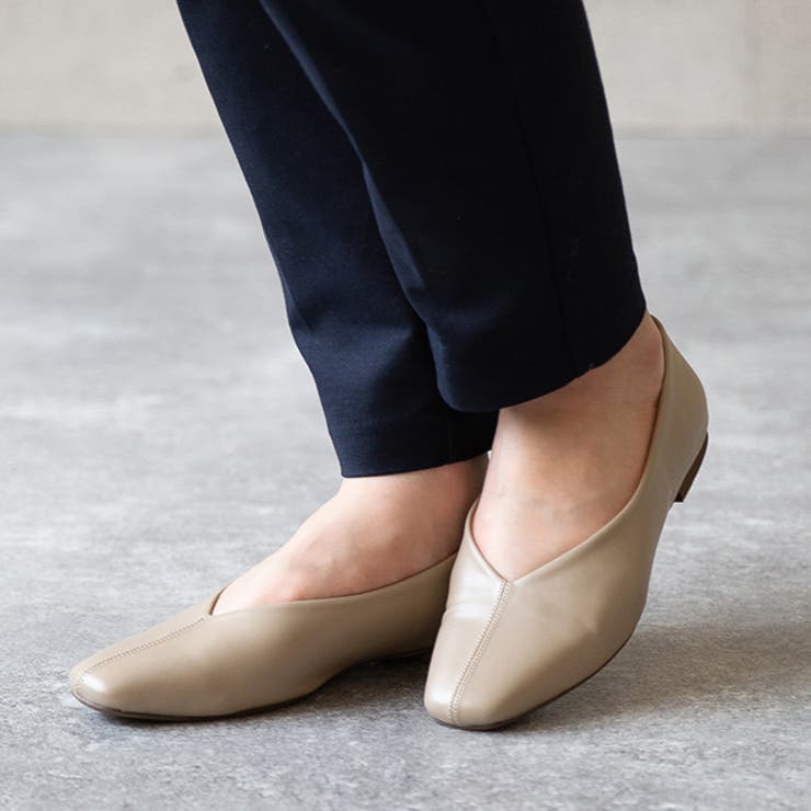 楽天市場】welleg スクエアトゥ Vカット フラットパンプス パンプス