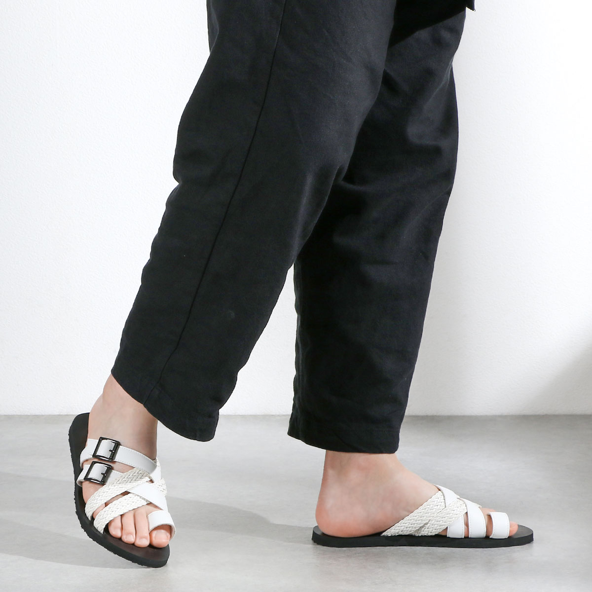 楽天市場】サンダル メンズ おしゃれ 革 レザー 黒 編み込み 親指