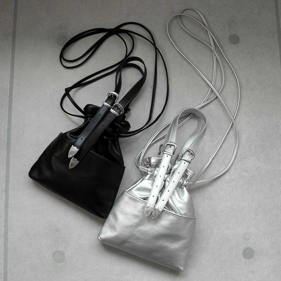 楽天市場】ショルダーバッグ レディース 斜めがけ 大人 軽量 コンチョ