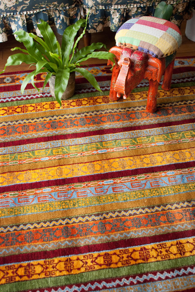 楽天市場】【送料無料】 手織りのインド絨毯【約183cm x 約122cm