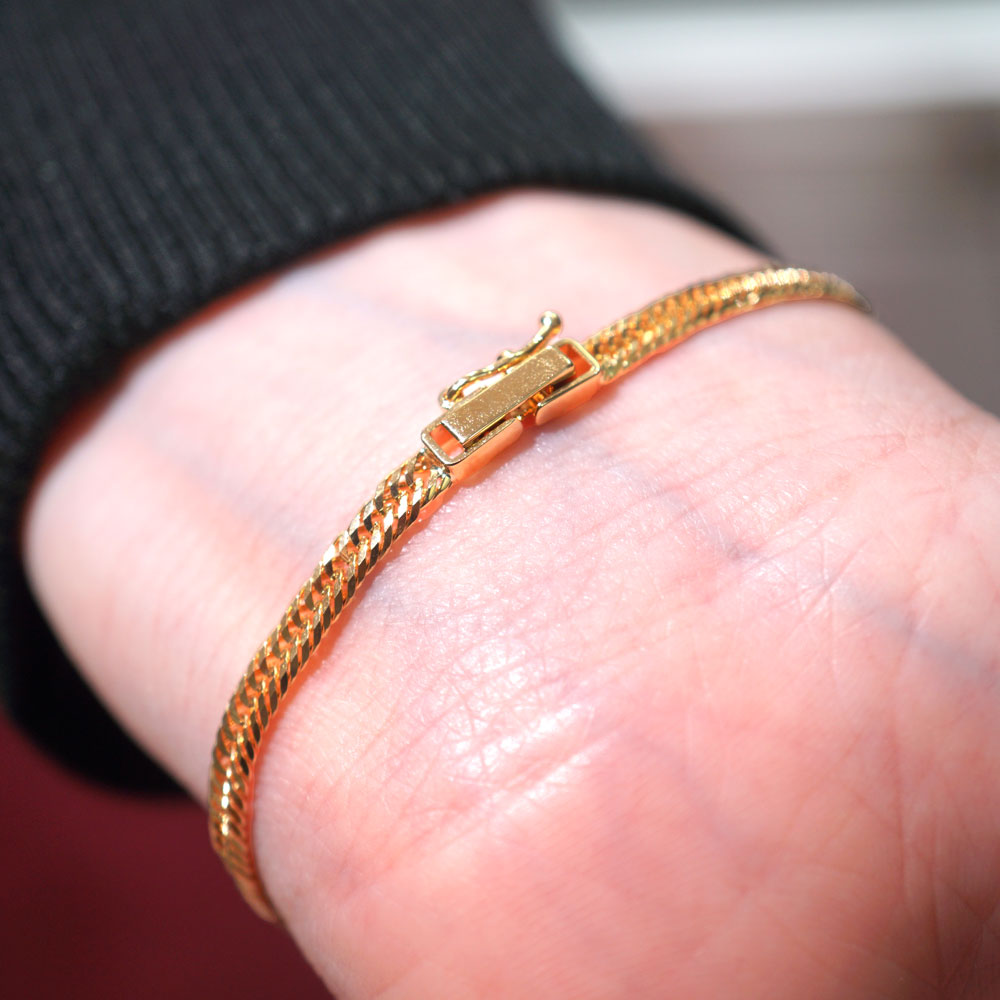 楽天市場】喜平 ブレスレット K18 トリプル12面 18cm 5g 造幣局検定