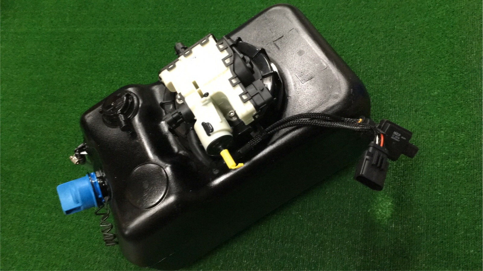 楽天市場】キャンター FBA50 アドブルータンク 尿素タンク リビルト品