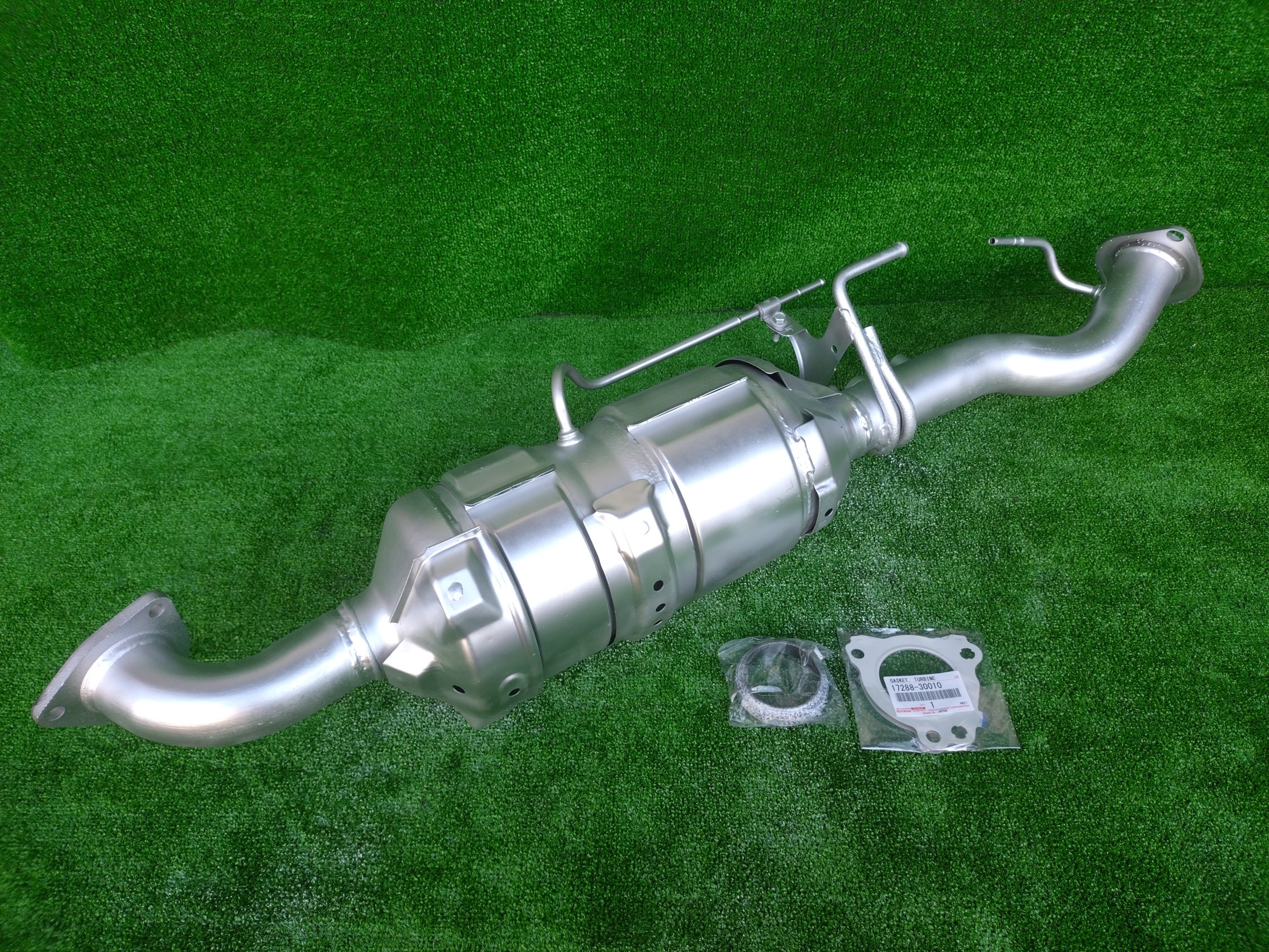 楽天市場】国内生産触媒 DPD DPF DPR リビルト品 TOYOTA ハイエース