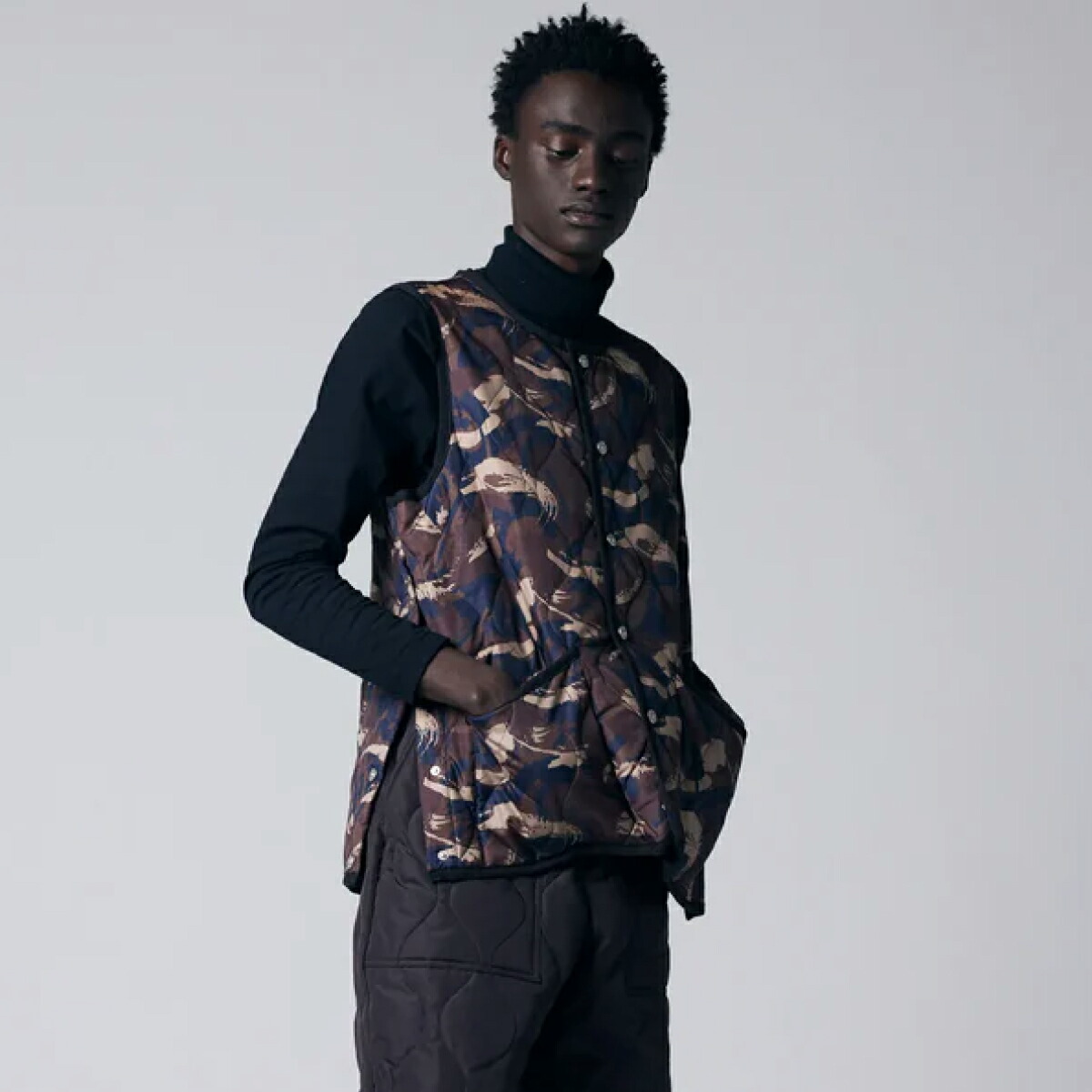 楽天市場】【公式】TAION (タイオン) ミリタリー クルーネックWジップ