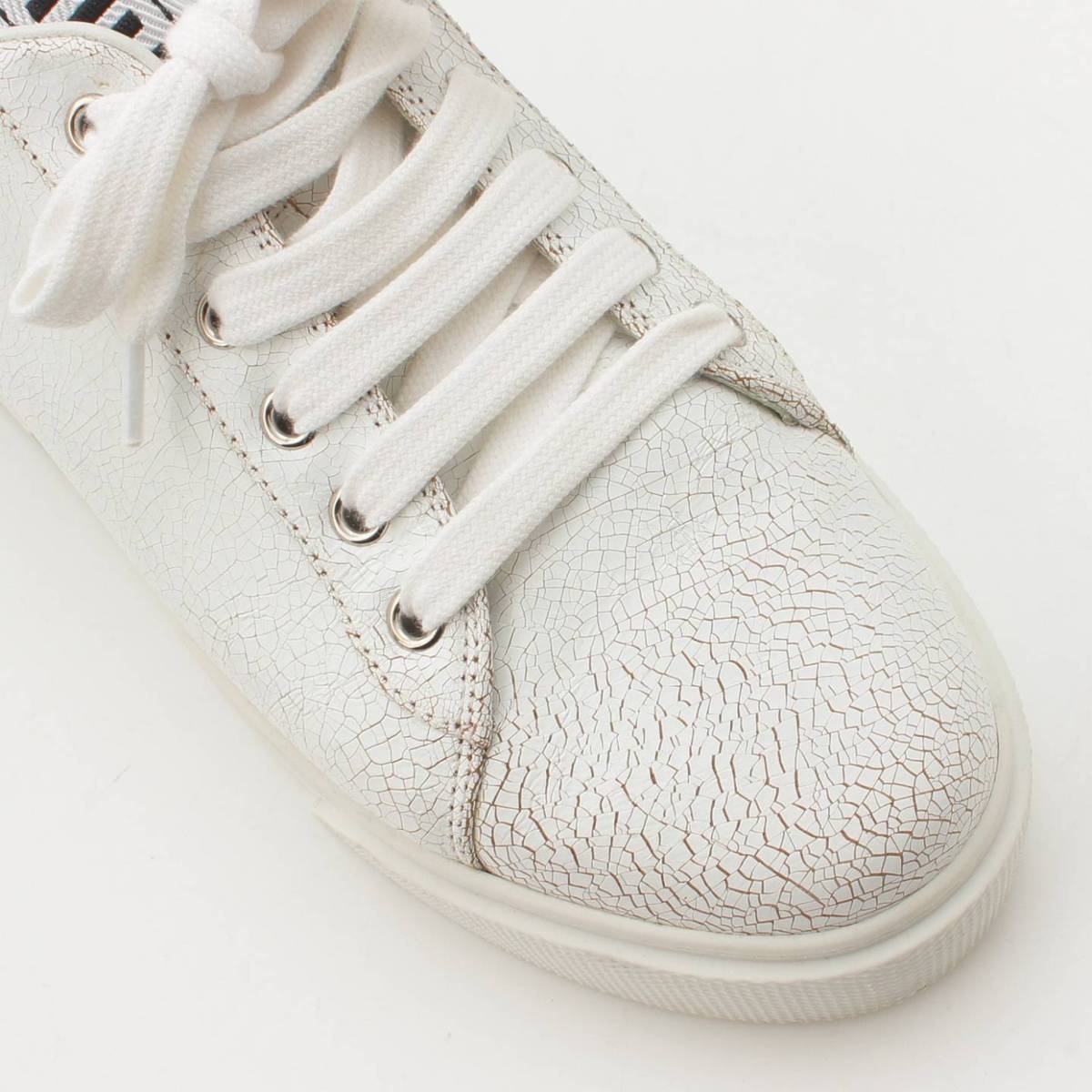 楽天市場】【ミュウミュウ】Miu Miu ロゴ クリスタル クラック加工