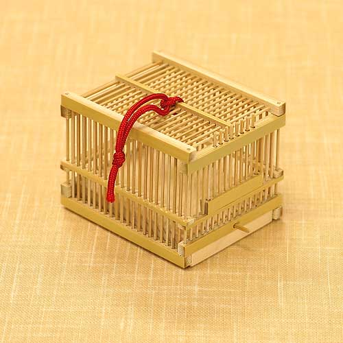 楽天市場】駿河竹千筋細工 角型虫篭（小） 虫籠 静岡県伝統工芸品