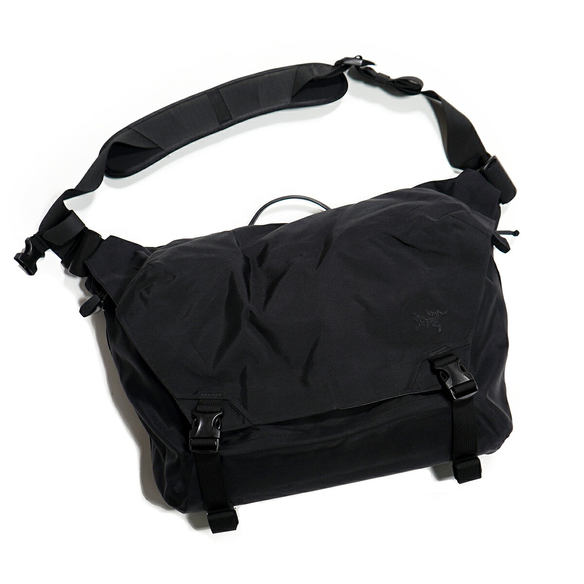 楽天市場】アークテリクス リーフ Arc'teryx LEAF COURIER BAG 15