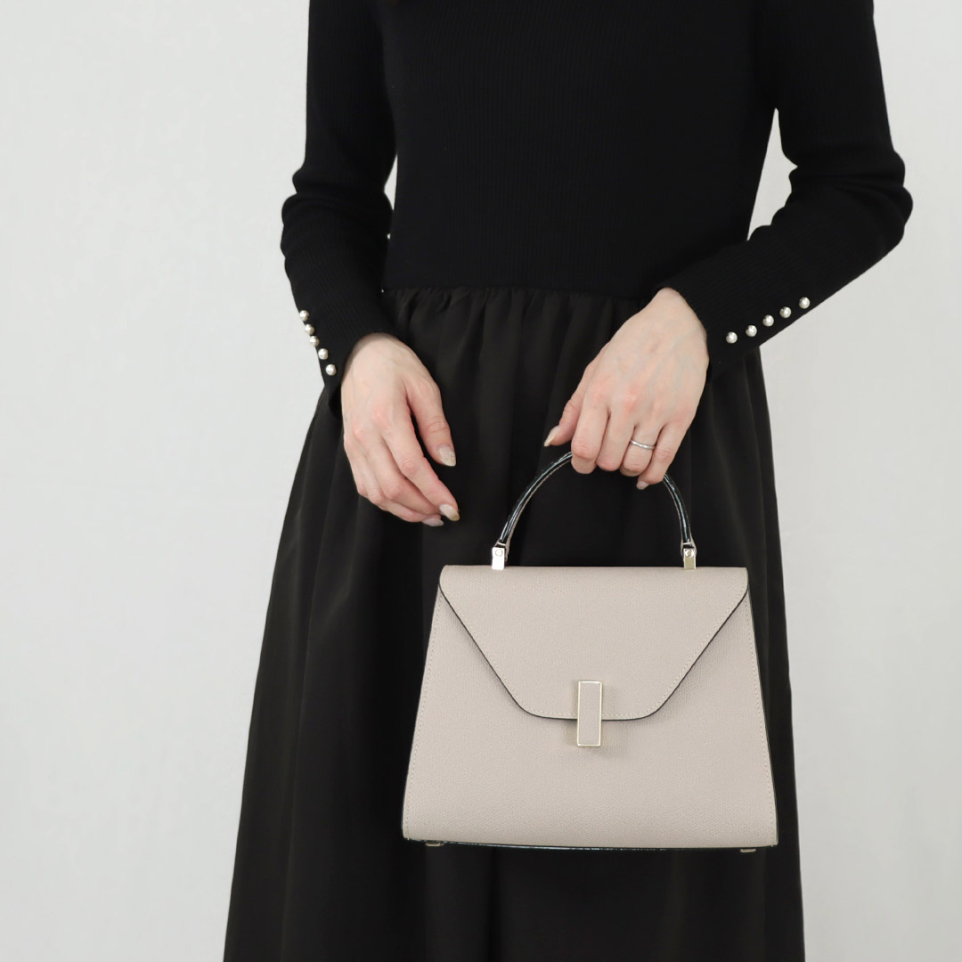 楽天市場】【期間限定価格】 ヴァレクストラ VALEXTRA 2WAYバッグ