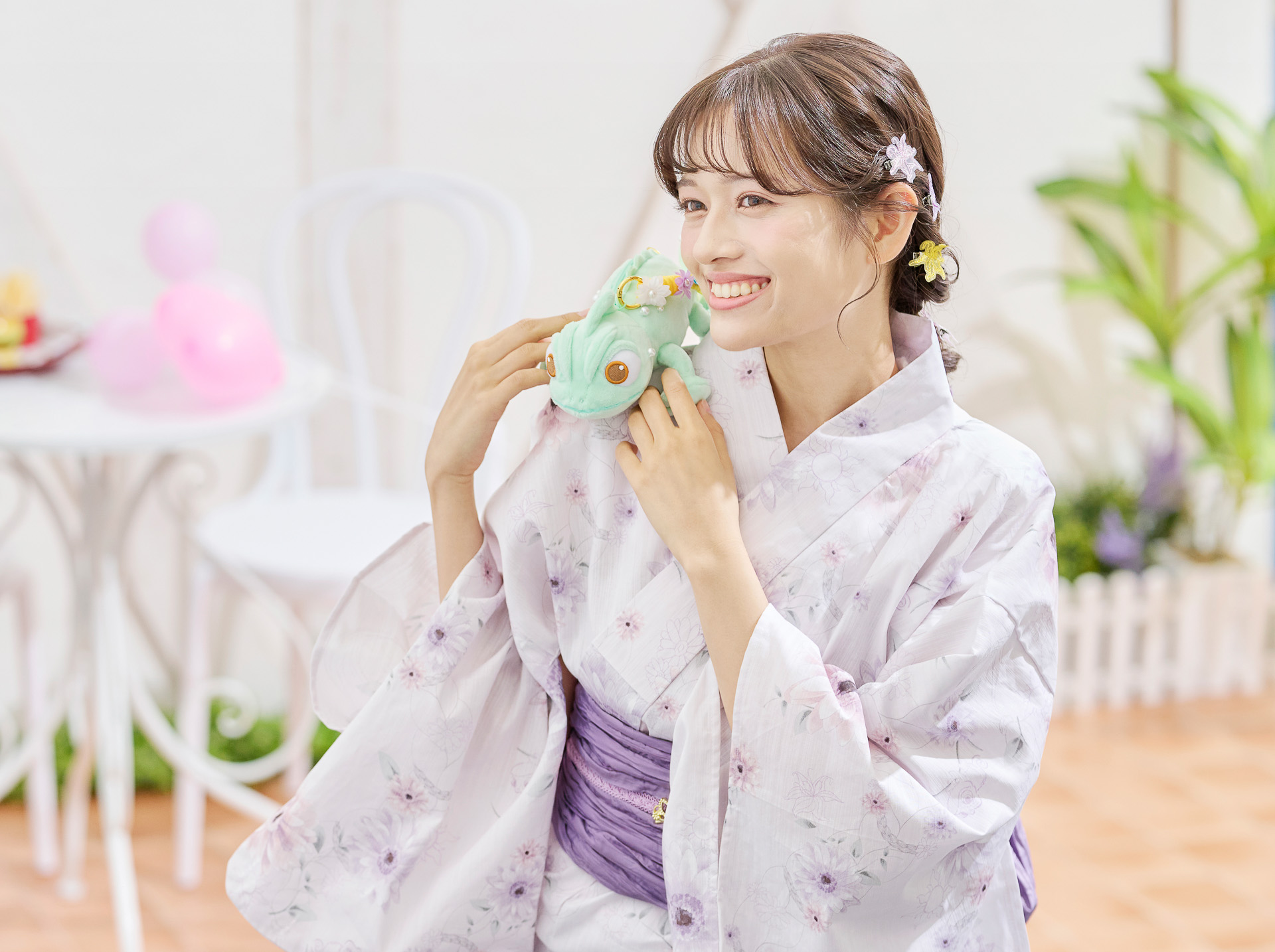 夏まつりや花火大会はディズニー柄の浴衣がいいかも！ はんなり気分を