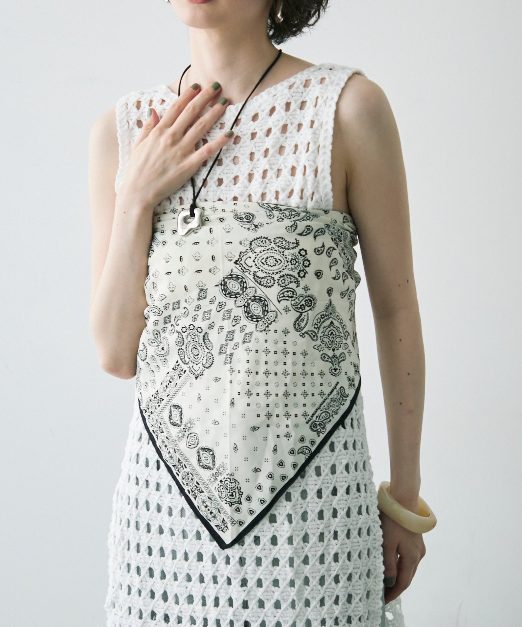 アソートペイズリー柄三角スカーフ | Trish